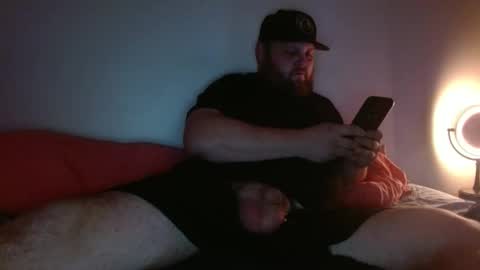 Miggy online show from November 29, 2025, 4:15 am