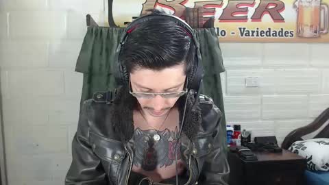 Snapshot of miguel__98 chatting on April 27, 2026, 11:30 am Miguel Independent Model online show from April 27, 2026, 11:30 am