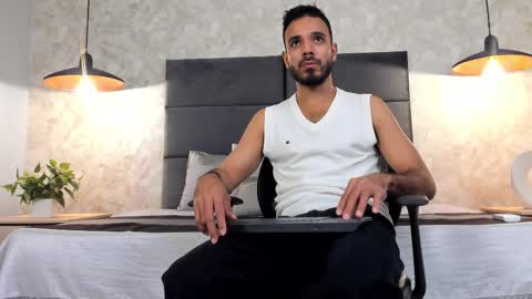 miguelsanfrancisco online show from September 28, 2025, 2:00 pm