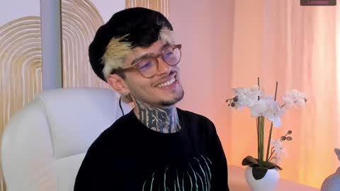 MIHAIL LEROY finally independent model online show from December 5, 2024, 5:50 pm