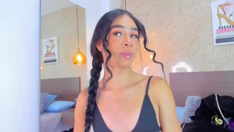 Miia online show from April 6, 2026, 12:17 pm