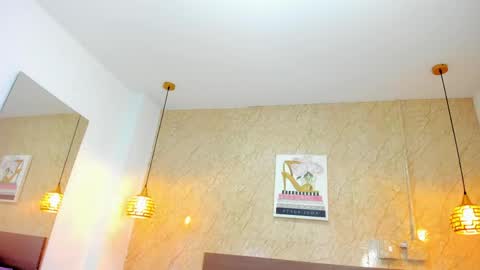 Miia online show from April 21, 2026, 11:38 am