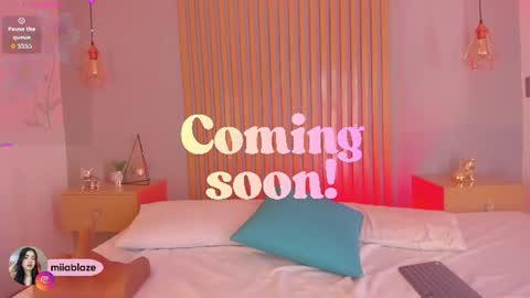 Mia online show from June 11, 2026, 11:30 am