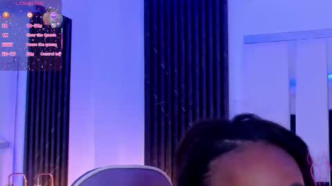 Miia Schwarz  online show from November 17, 2025, 8:47 pm