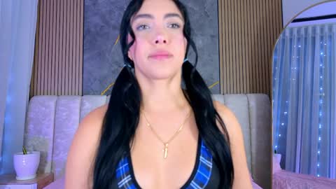 miia scoott  online show from April 20, 2026, 11:57 am