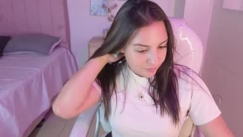 Snapshot of miia_thompson_1 chatting on July 10, 2026, 8:44 pm M I I A online show from July 10, 2026, 8:44 pm