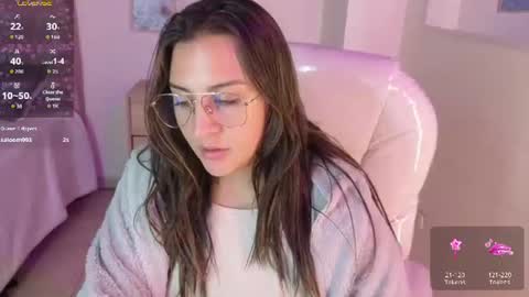 Snapshot of miia_thompson_1 chatting on July 17, 2026, 5:03 am M I I A online show from July 17, 2026, 5:03 am