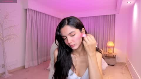 Mia online show from January 18, 2025, 3:20 am