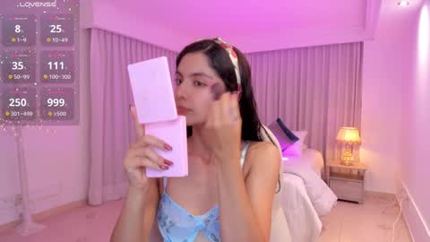 Mia online show from January 24, 2025, 3:22 am