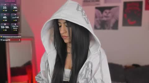  miiaa stone  online show from November 28, 2025, 4:04 am