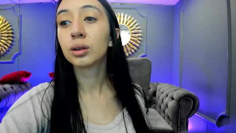 miilu  online show from December 3, 2024, 3:09 am