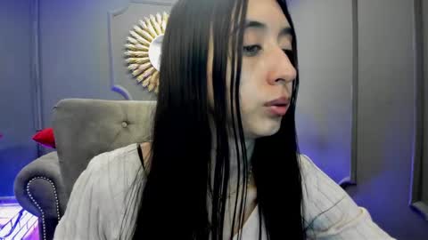 miilu  online show from January 29, 2025, 7:36 am