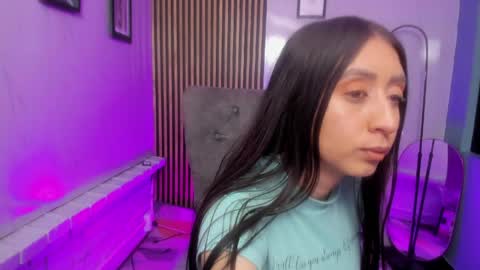 Snapshot of miilu__1 chatting on May 9, 2026, 4:28 am miilu online show from May 9, 2026, 4:28 am