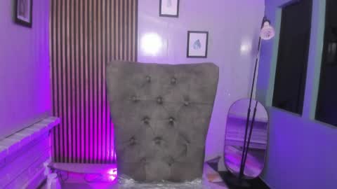 Snapshot of miilu__1 chatting on June 3, 2026, 3:20 am miilu online show from June 3, 2026, 3:20 am