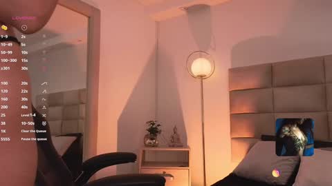   online show from January 7, 2025, 11:35 pm