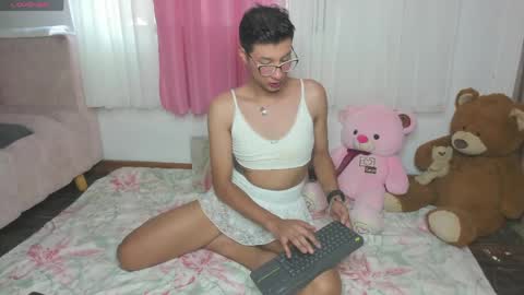 Snapshot of miissy__ chatting on May 14, 2026, 6:58 pm miissy__ online show from May 14, 2026, 6:58 pm