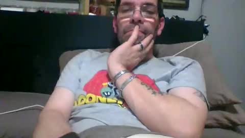 MIJITA1977 online show from April 10, 2026, 9:03 am