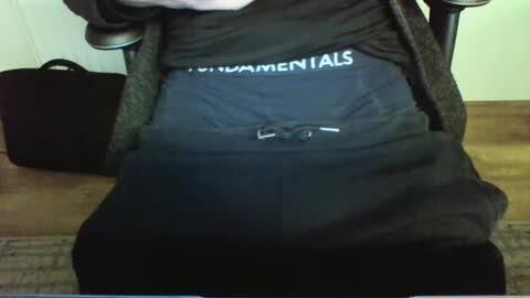 mik online show from January 6, 2025, 2:47 pm