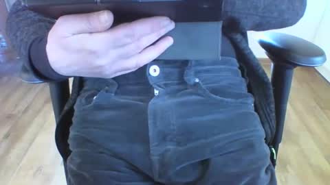 mik online show from March 3, 2025, 2:48 pm