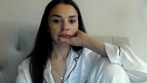 Mika online show from October 1, 2025, 10:05 pm