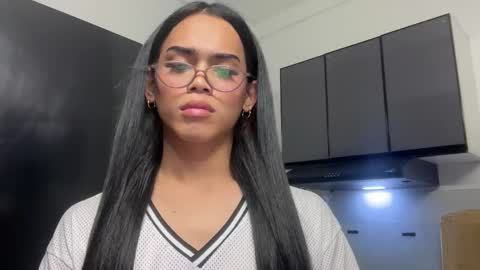 Snapshot of mika_pedersen chatting on September 13, 2025, 3:34 pm mika_pedersen online show from September 13, 2025, 3:34 pm