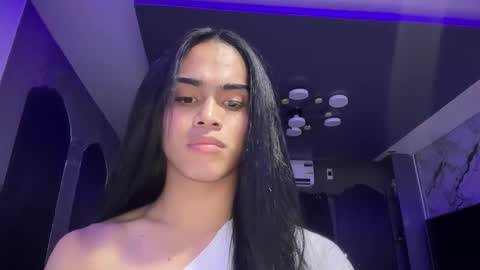 Snapshot of mika_pedersen chatting on November 15, 2025, 3:08 pm mika_pedersen online show from November 15, 2025, 3:08 pm