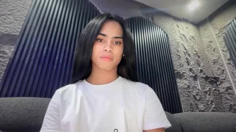 Snapshot of mika_pedersen chatting on December 5, 2025, 5:16 am mika_pedersen online show from December 5, 2025, 5:16 am