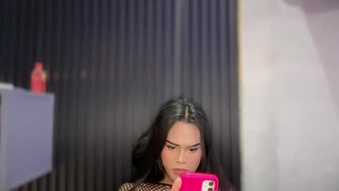 mika_pedersen online show from April 28, 2026, 8:58 pm