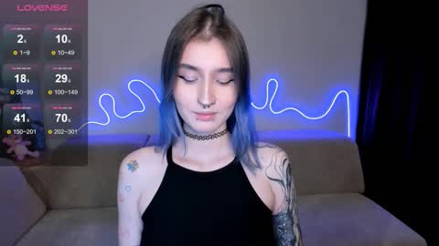 Mika online show from October 28, 2025, 12:09 pm