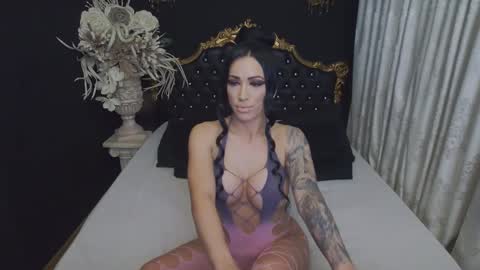 Mikaela online show from March 22, 2026, 4:38 am