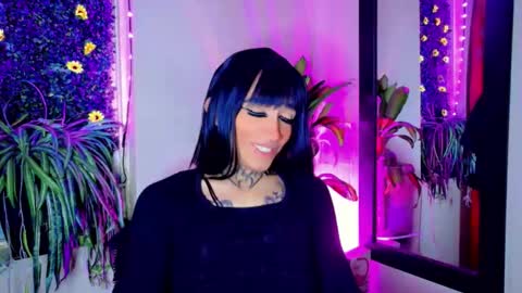 mikaelarangel online show from September 27, 2025, 6:35 pm