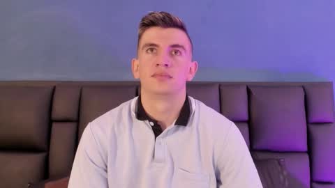 mikael online show from February 20, 2026, 3:47 am