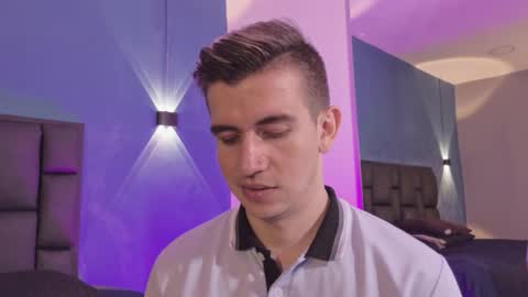 mikael online show from March 4, 2026, 4:07 am