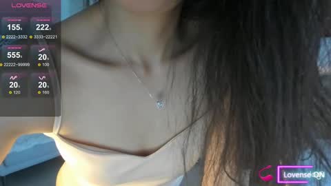 Miko now i live in Vietnam online show from December 5, 2024, 8:22 am