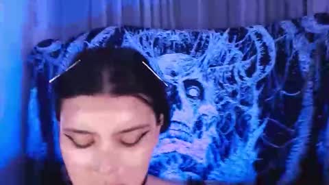 Mika online show from September 22, 2025, 4:47 am