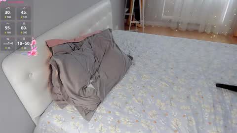 mikasssu online show from February 20, 2026, 6:19 am