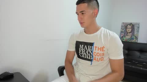 mike3xxx online show from September 10, 2025, 10:43 pm