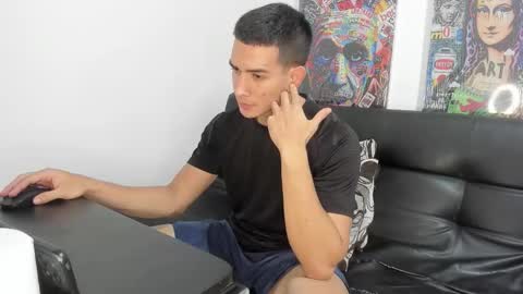 mike3xxx online show from September 20, 2025, 1:28 am