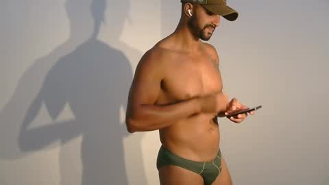 Snapshot of mike4fun99 chatting on June 6, 2026, 2:38 am mike online show from June 6, 2026, 2:38 am