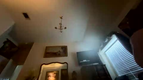 mike71100320604 online show from April 22, 2026, 10:44 pm