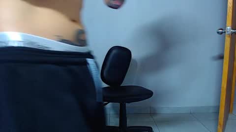 Mike IMDEPENDIENT MODEL online show from April 17, 2026, 2:14 am