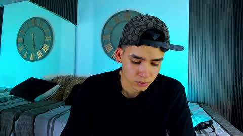 Mike 0233 online show from February 4, 2025, 3:54 am