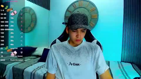 Mike 0233 online show from February 20, 2025, 4:07 am