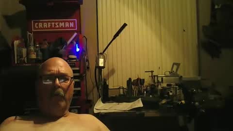 mike_allen4 online show from April 25, 2026, 5:21 am