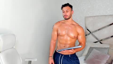 Mike Belle online show from December 11, 2024, 1:47 am