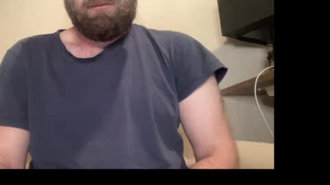 Snapshot of mike_berlin1 chatting on June 6, 2026, 5:28 pm MIke online show from June 6, 2026, 5:28 pm
