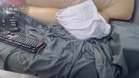 mike_davis44444 online show from January 24, 2025, 11:45 pm