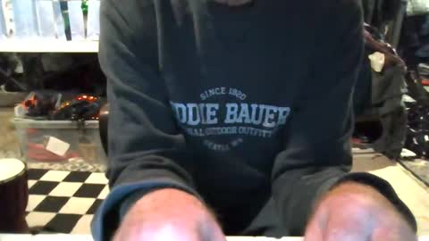 mikeb3200 online show from February 3, 2025, 8:57 pm