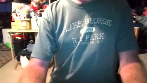 mikeb3200 online show from September 28, 2025, 2:17 am