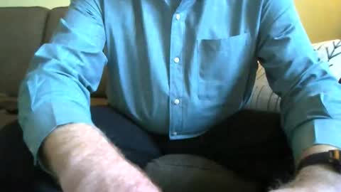 Snapshot of mikeb3200 chatting on April 8, 2026, 11:05 pm mikeb3200 online show from April 8, 2026, 11:05 pm